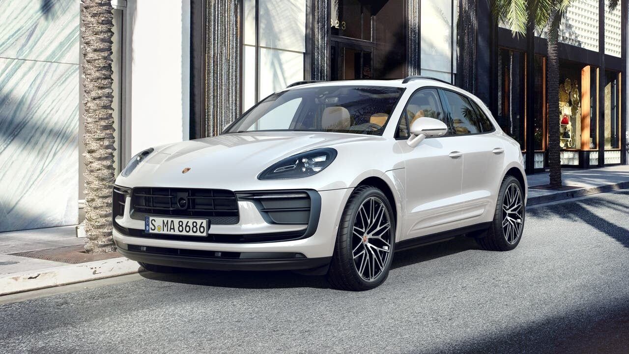 2026 PORSCHE Macan