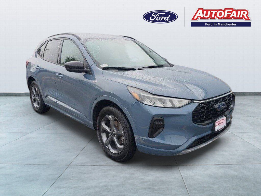 2024 FORD Escape