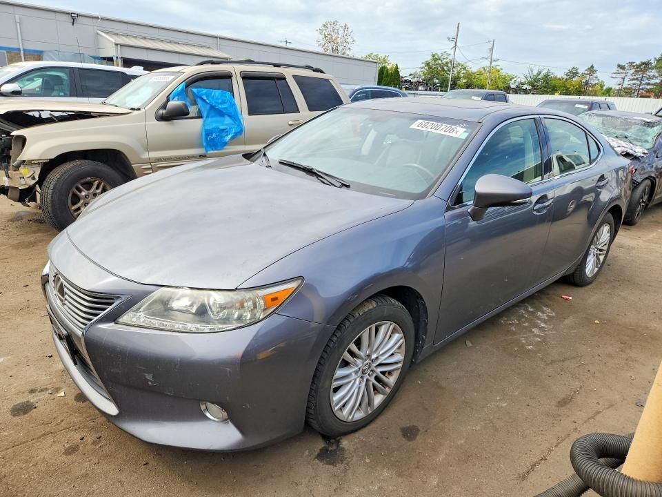 2013 LEXUS ES