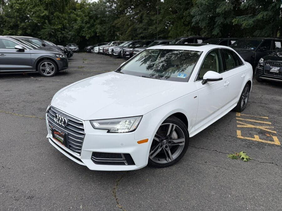 2018 AUDI A4
