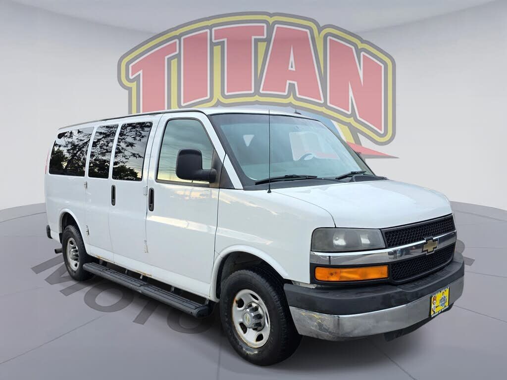 2014 CHEVROLET Express
