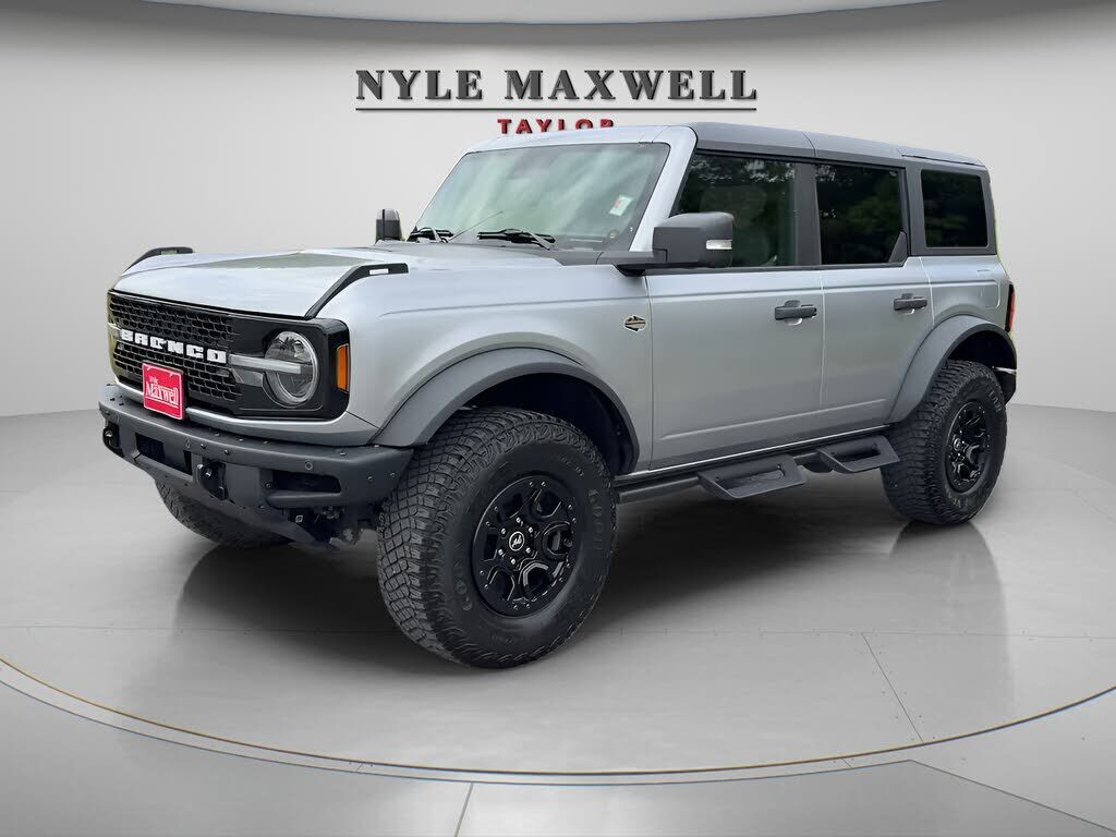 2024 FORD Bronco