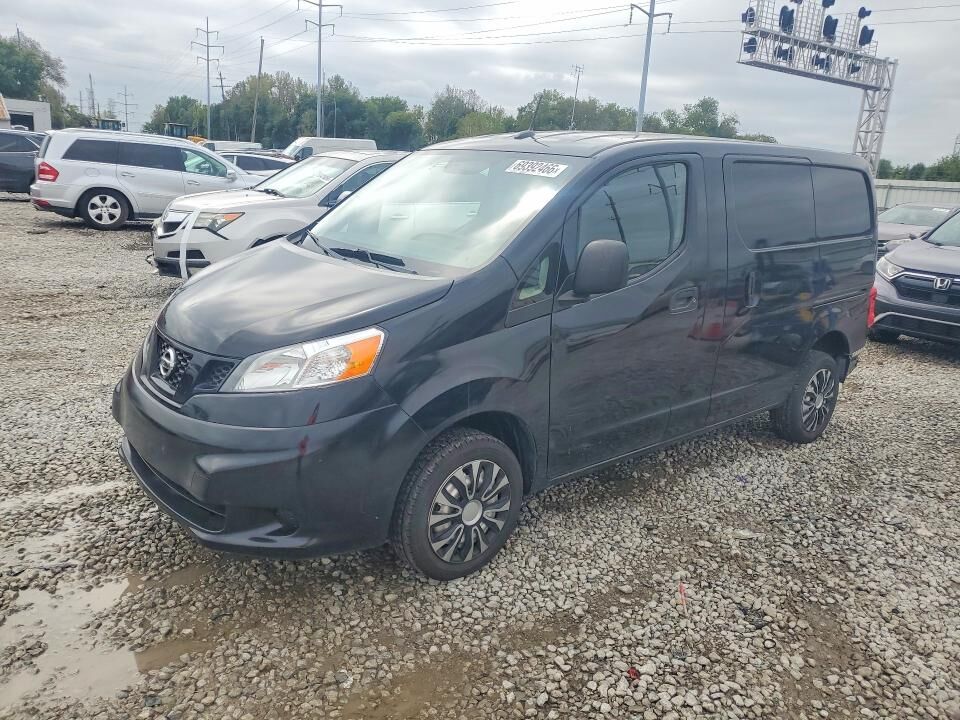 2021 NISSAN NV200