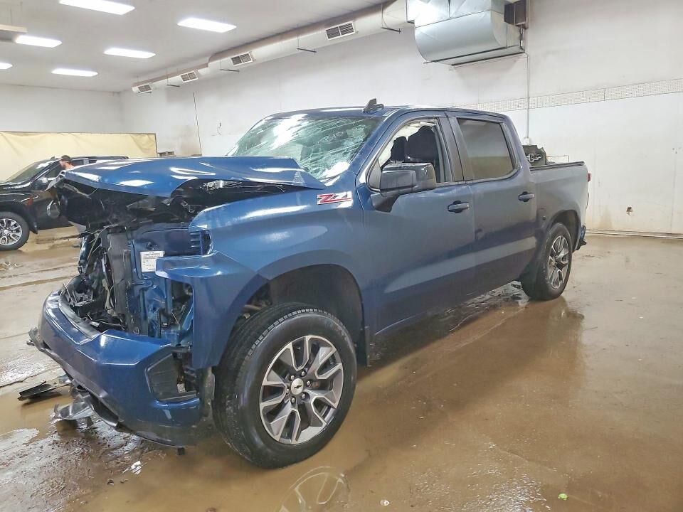 2021 CHEVROLET Silverado