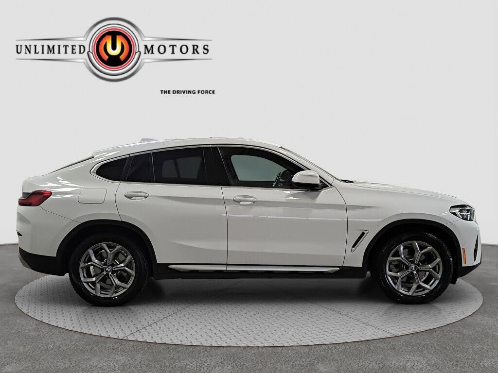 2022 BMW X4