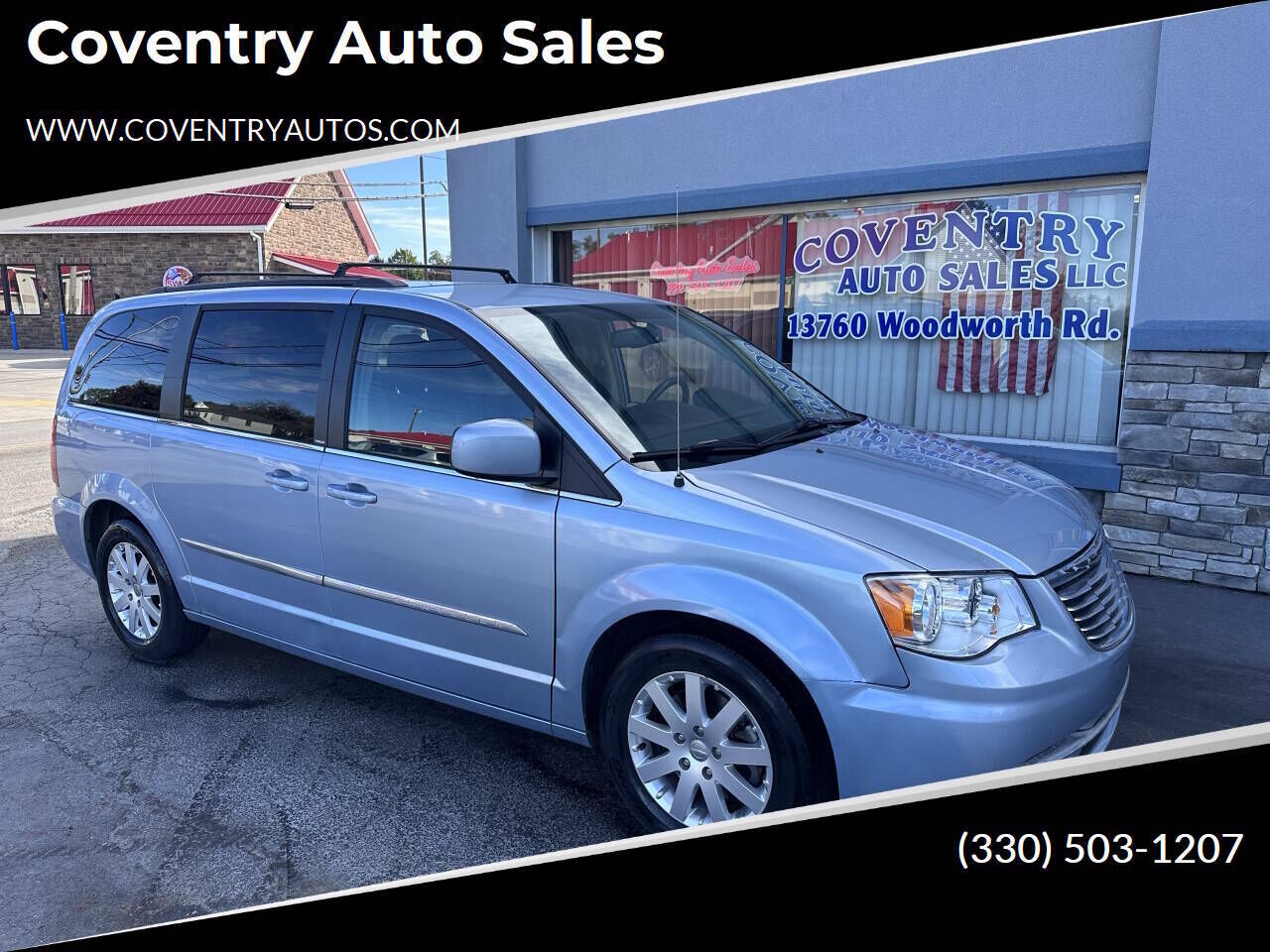 2013 CHRYSLER Town and Country