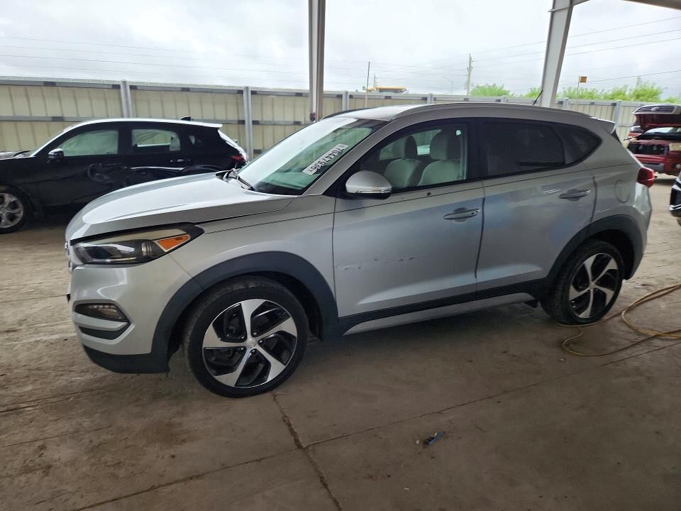 2017 HYUNDAI Tucson