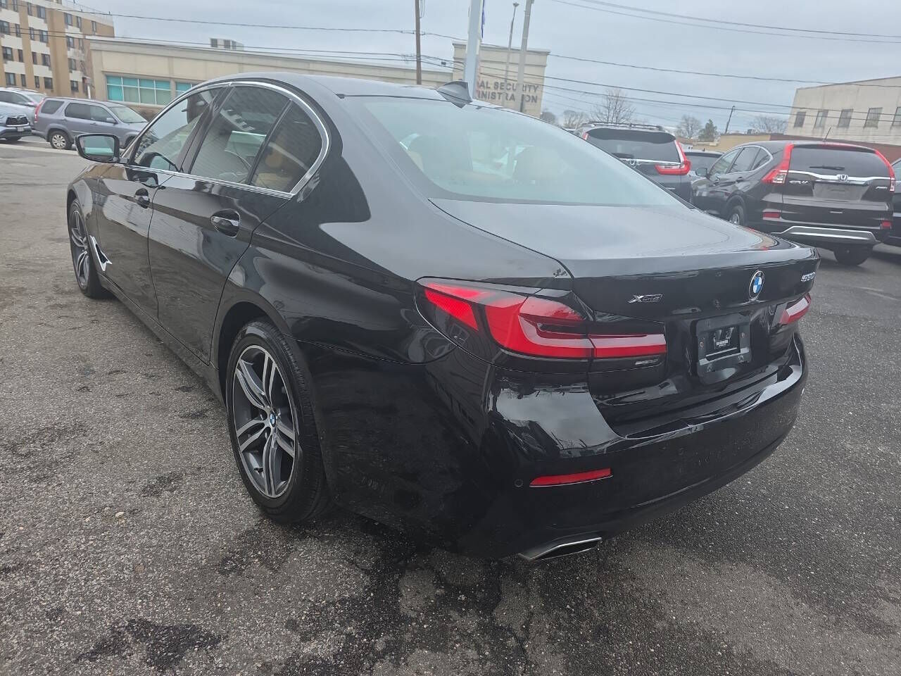 2021 BMW 530i