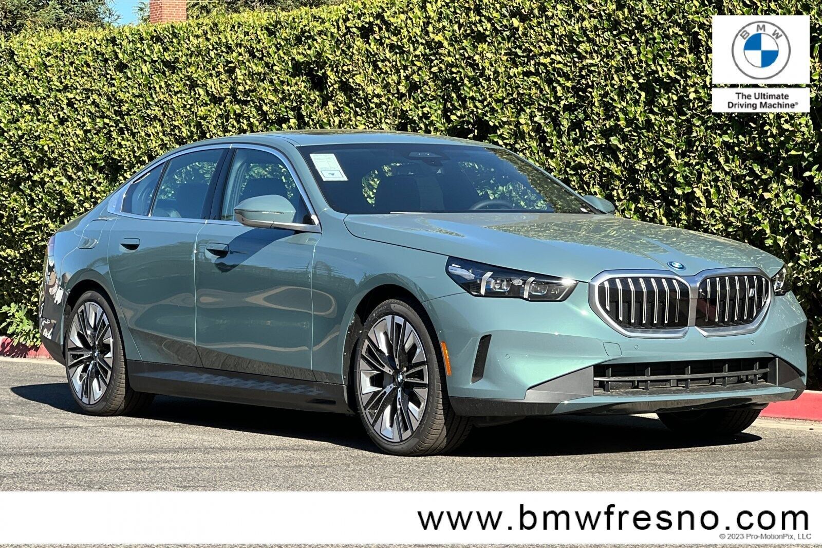 2027 BMW i5