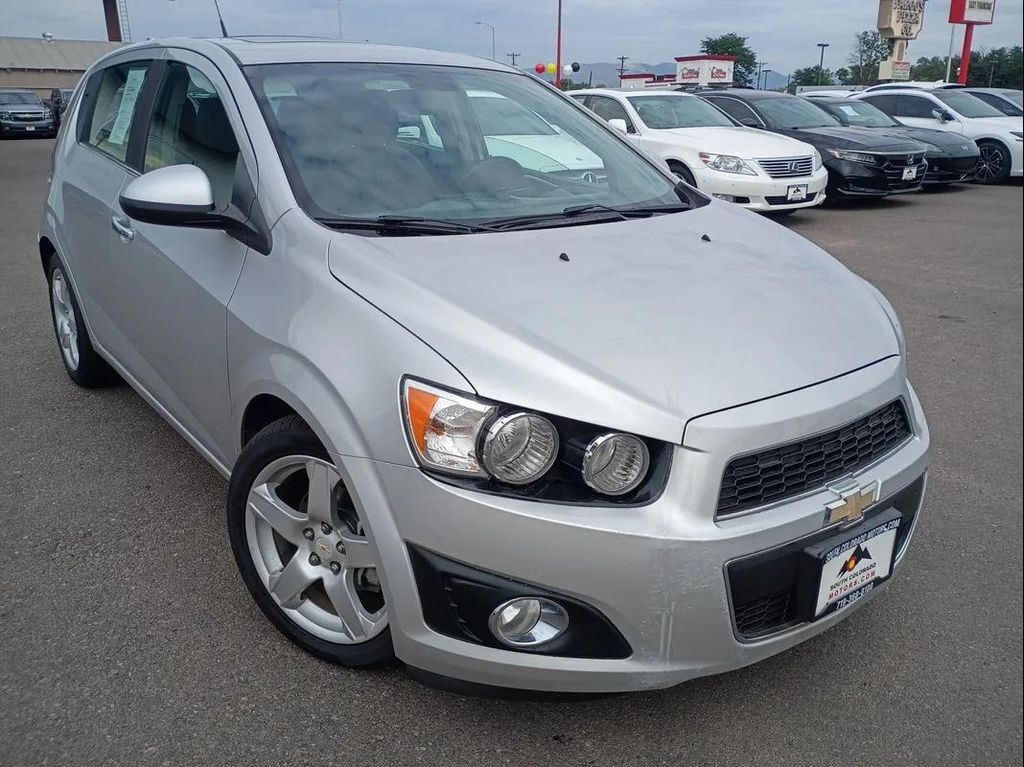 2012 CHEVROLET Sonic