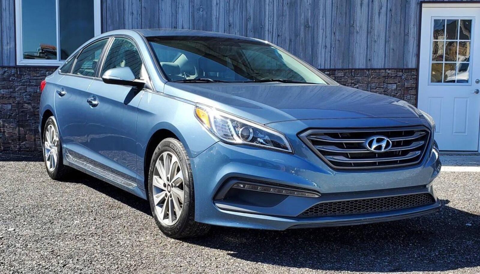 2017 HYUNDAI Sonata