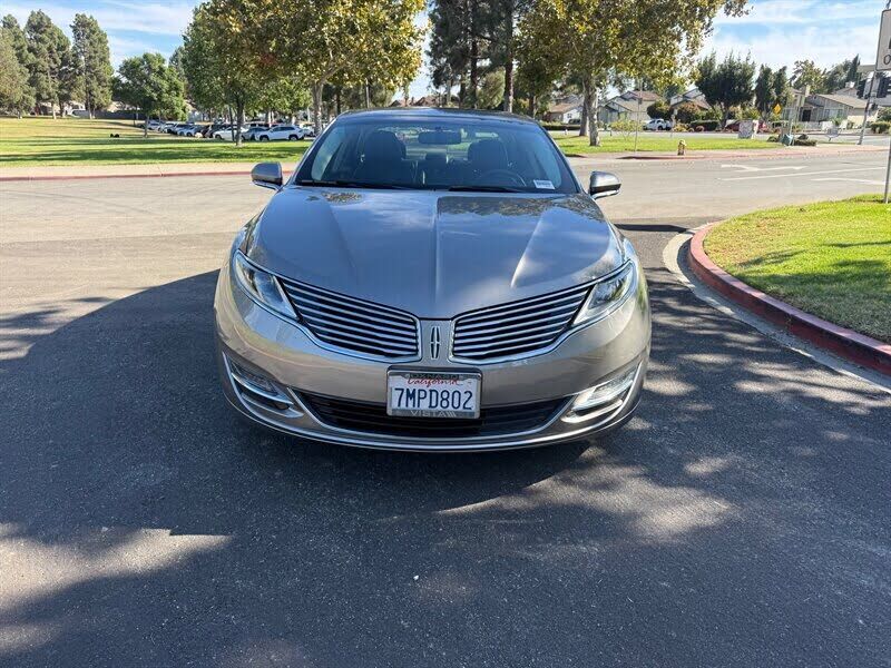 2016 LINCOLN MKZ