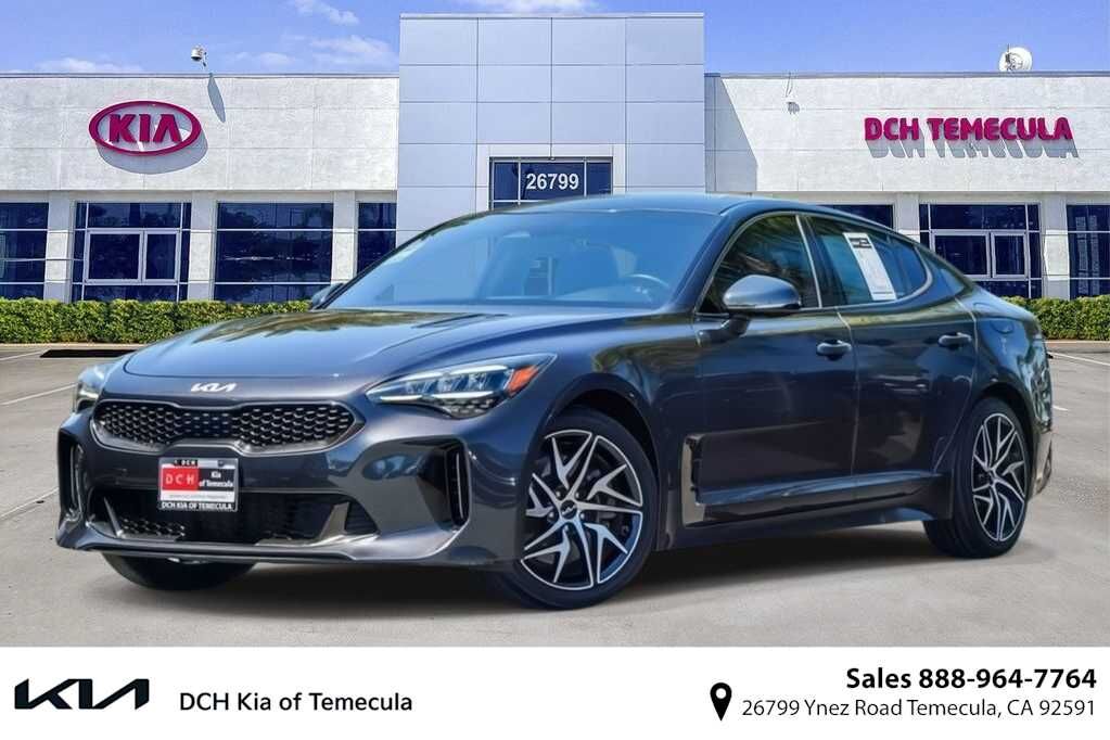 2022 KIA Stinger