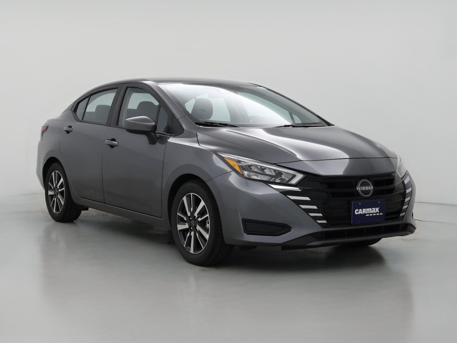 2025 NISSAN Versa