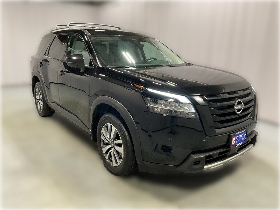 2024 NISSAN Pathfinder