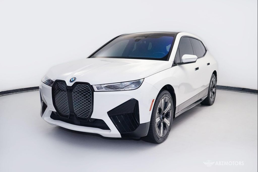 2024 BMW iX