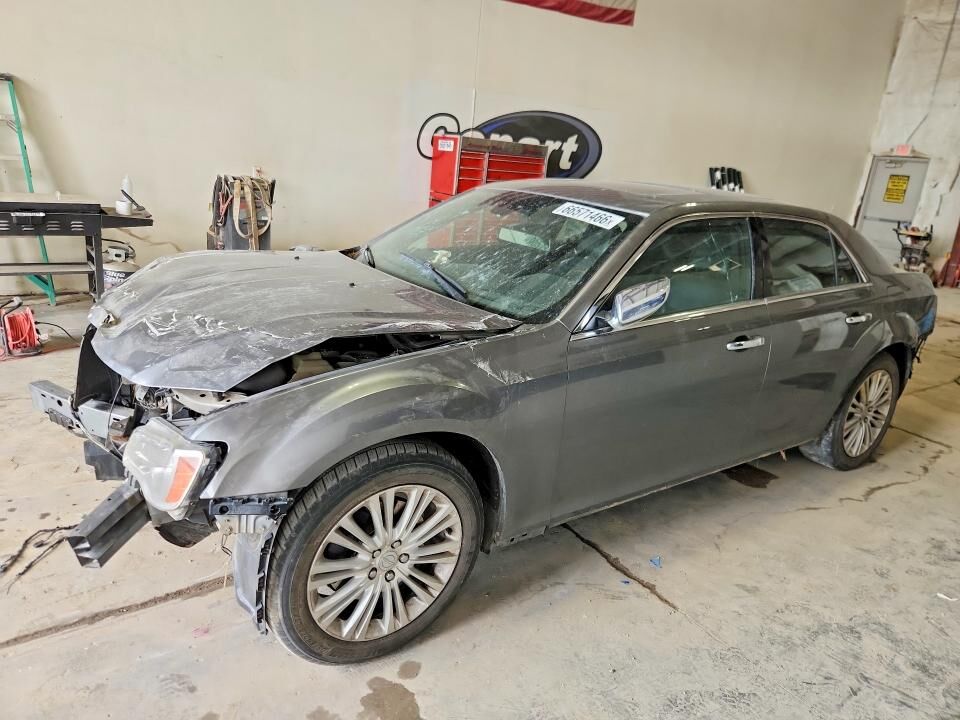 2011 CHRYSLER 300C