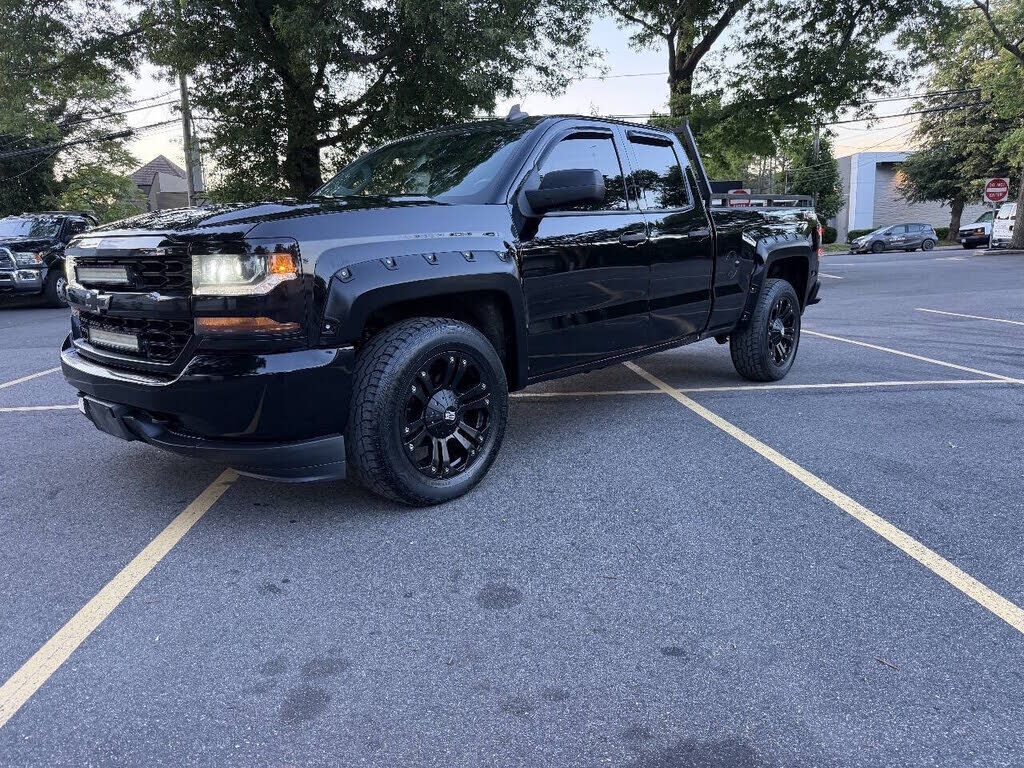 2018 CHEVROLET Silverado