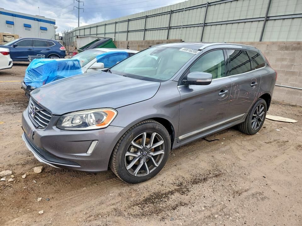 2016 VOLVO XC60