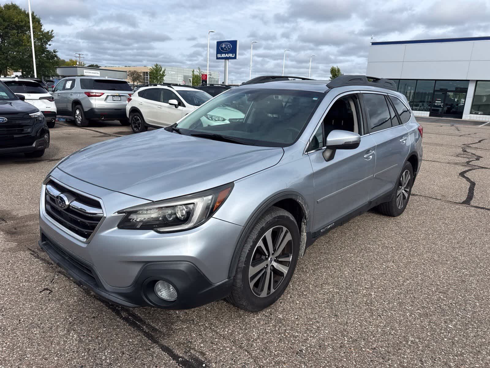 2018 SUBARU Outback