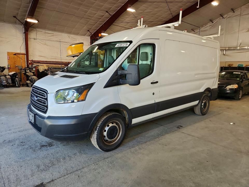 2015 FORD Transit