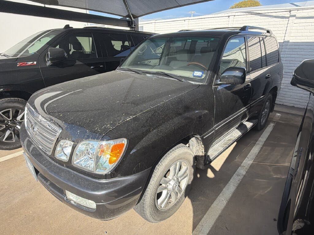 2005 LEXUS LX