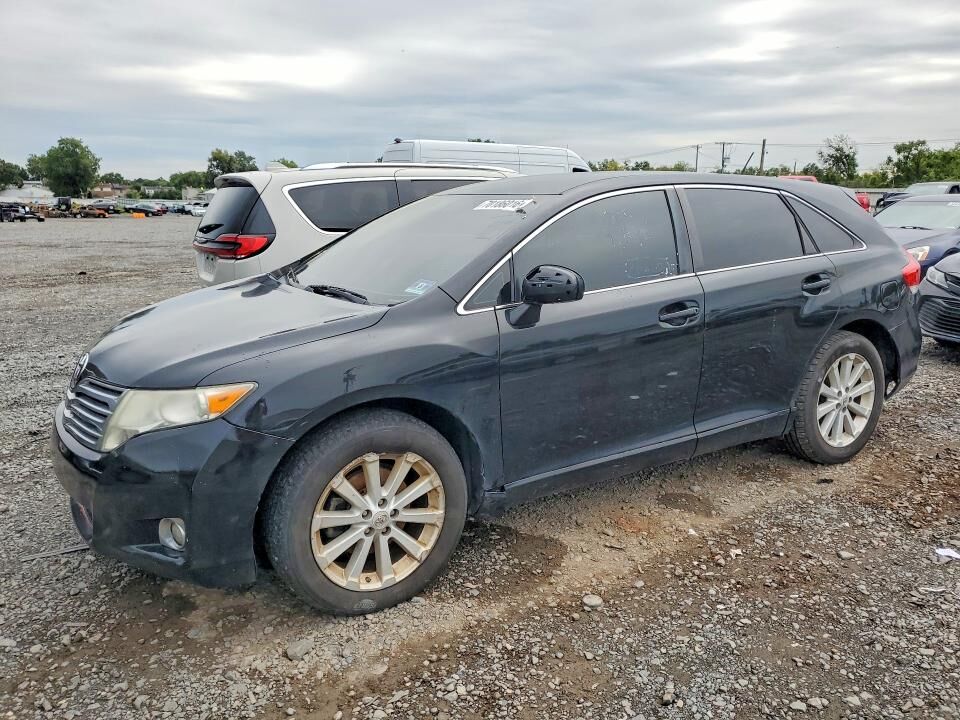 2011 TOYOTA Venza
