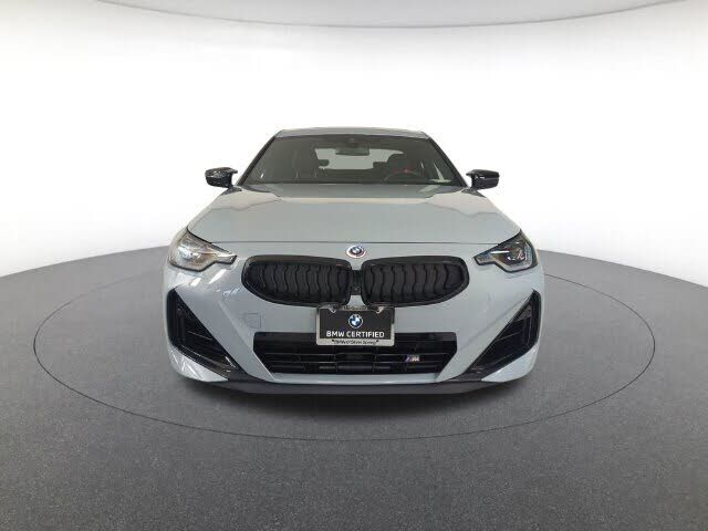 2025 BMW M240i