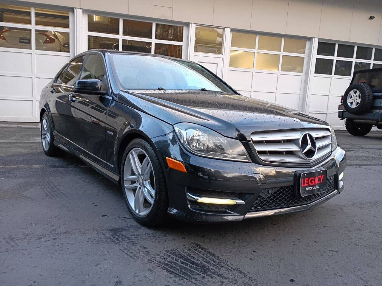 2012 MERCEDES-BENZ C-Class