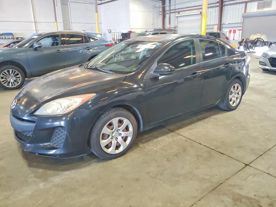 2012 MAZDA Mazda3
