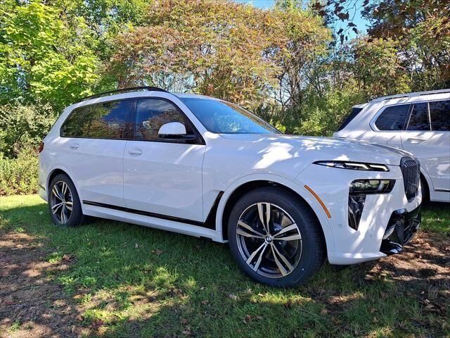 2027 BMW X7