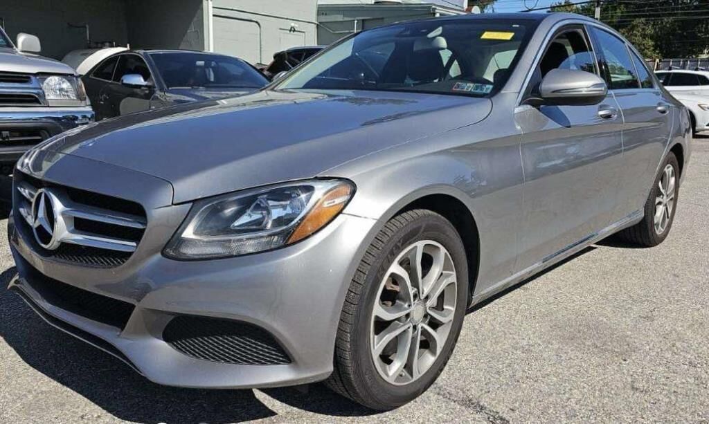 2016 MERCEDES-BENZ C-Class