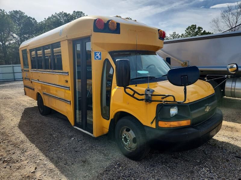 2012 CHEVROLET Express