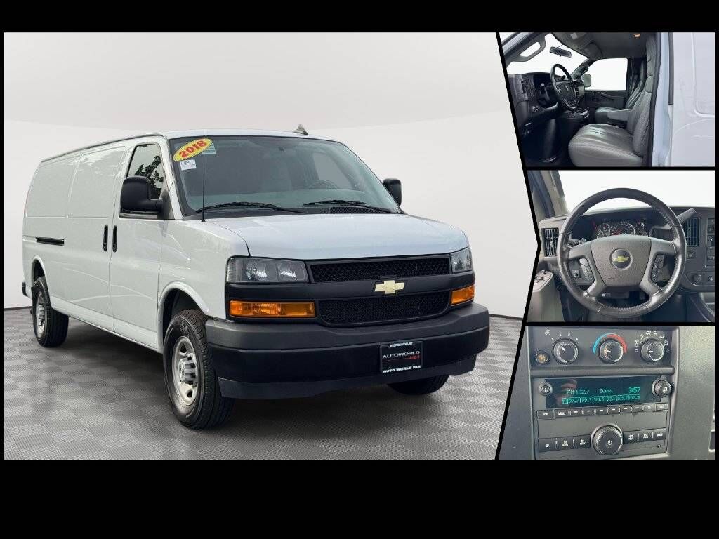 2023 CHEVROLET Express