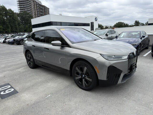 2024 BMW iX