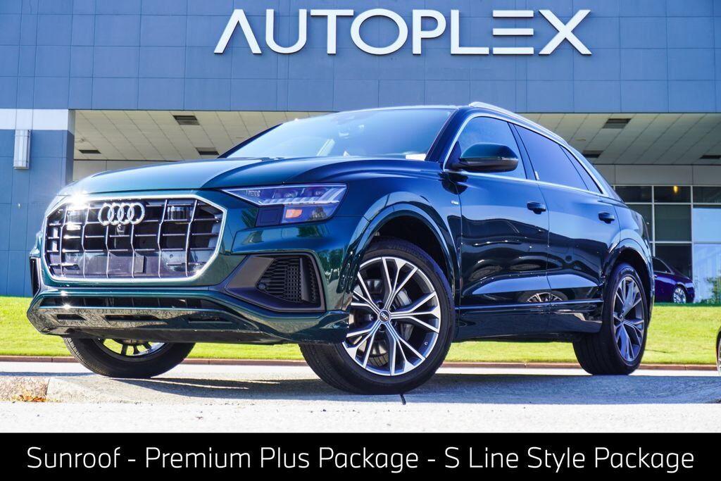 2023 AUDI Q8