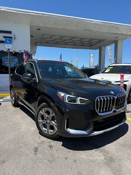 2025 BMW X1