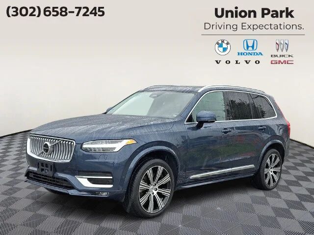2024 VOLVO XC90