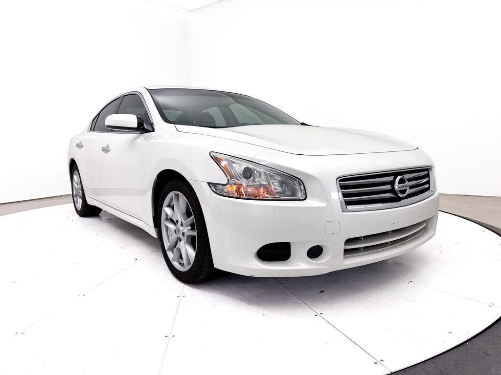 2014 NISSAN Maxima