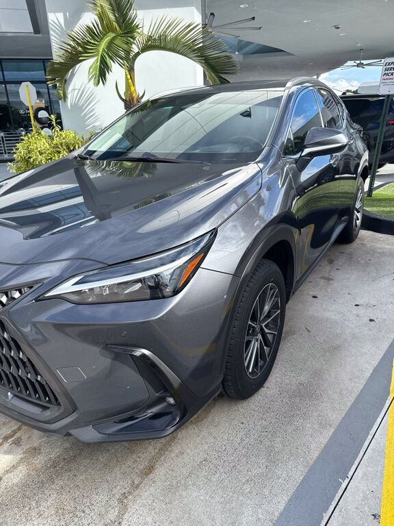 2025 LEXUS NX