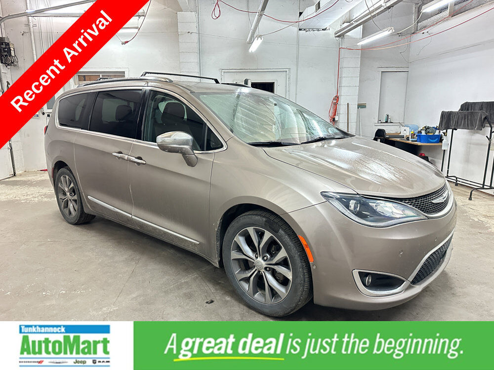 2017 CHRYSLER Pacifica