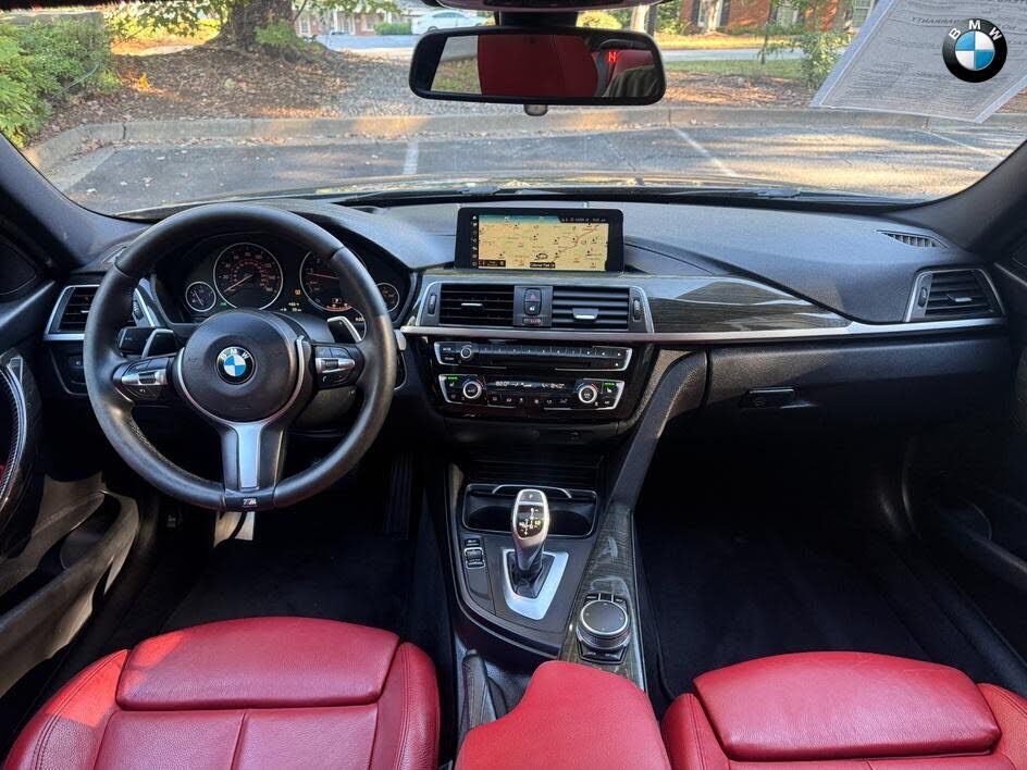 2018 BMW 330i