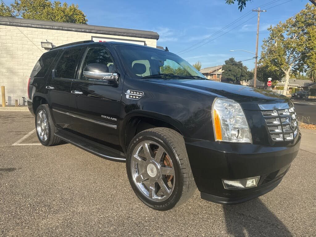 2012 CADILLAC Escalade