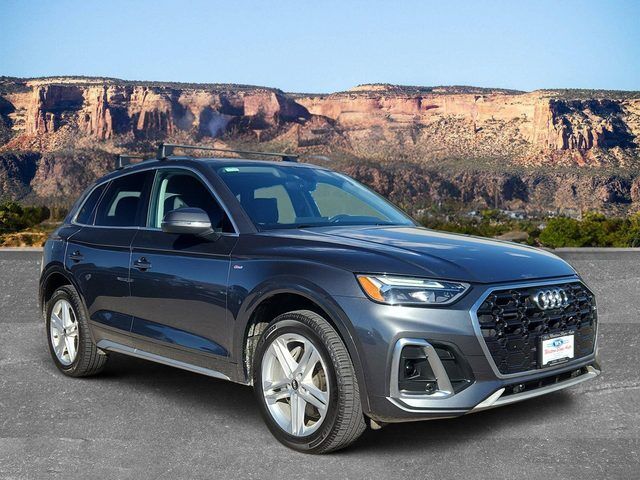 2021 AUDI Q5 e