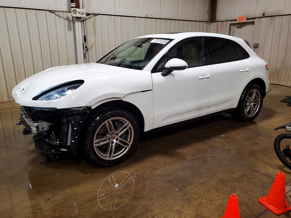 2021 PORSCHE Macan