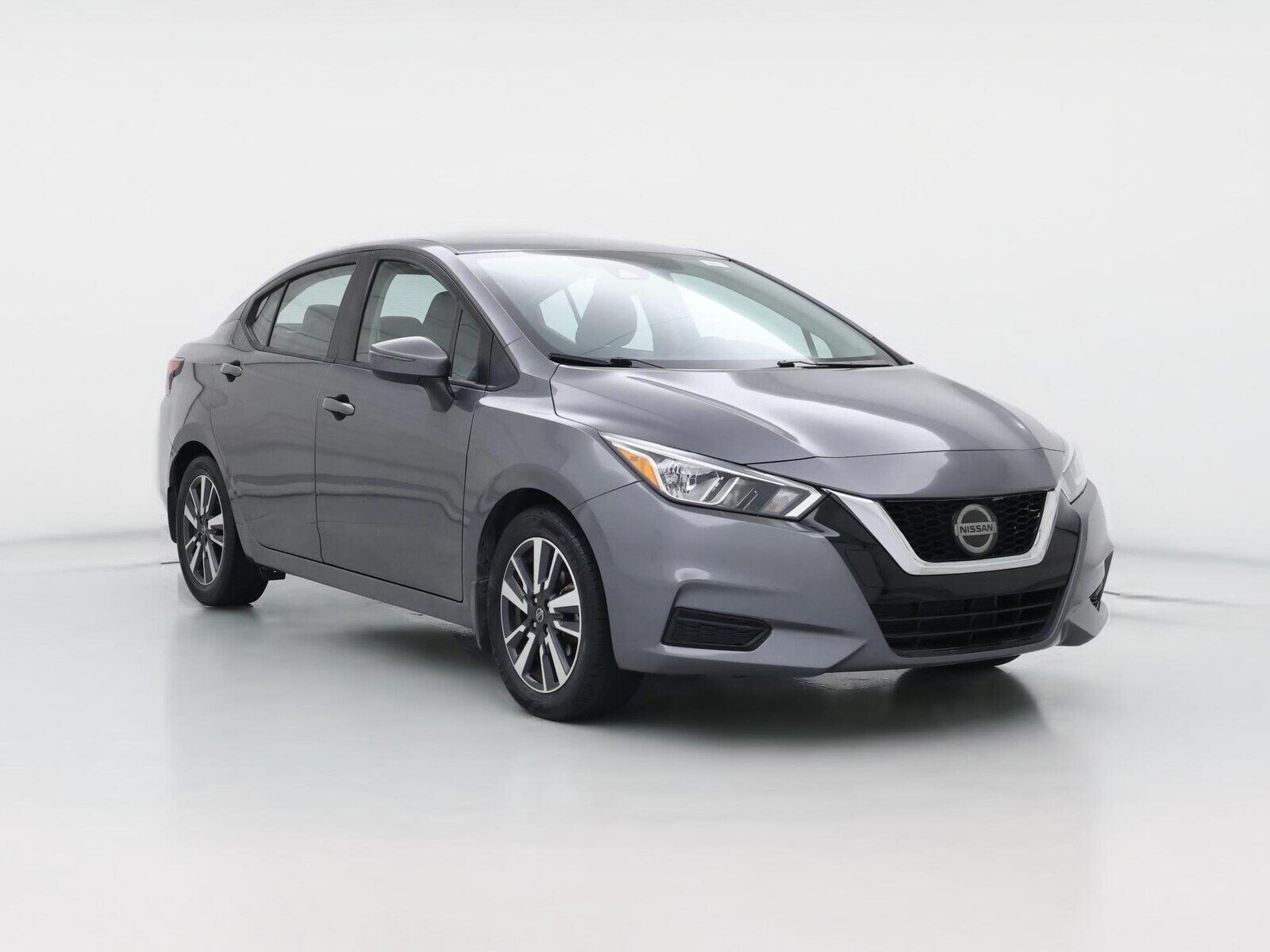 2021 NISSAN Versa