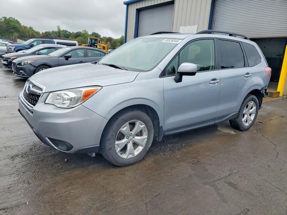 2014 SUBARU Forester