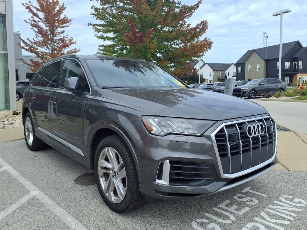 2023 AUDI Q7