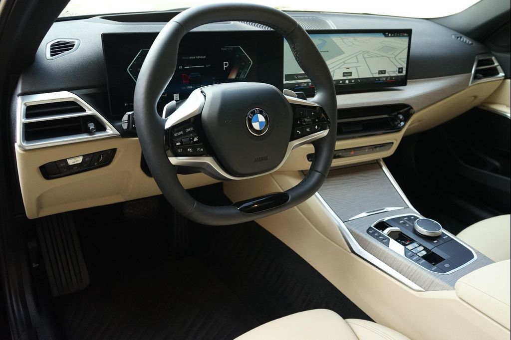 2025 BMW 330i