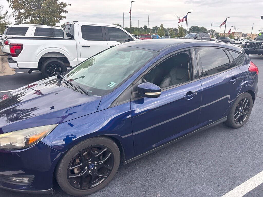 2016 FORD Focus